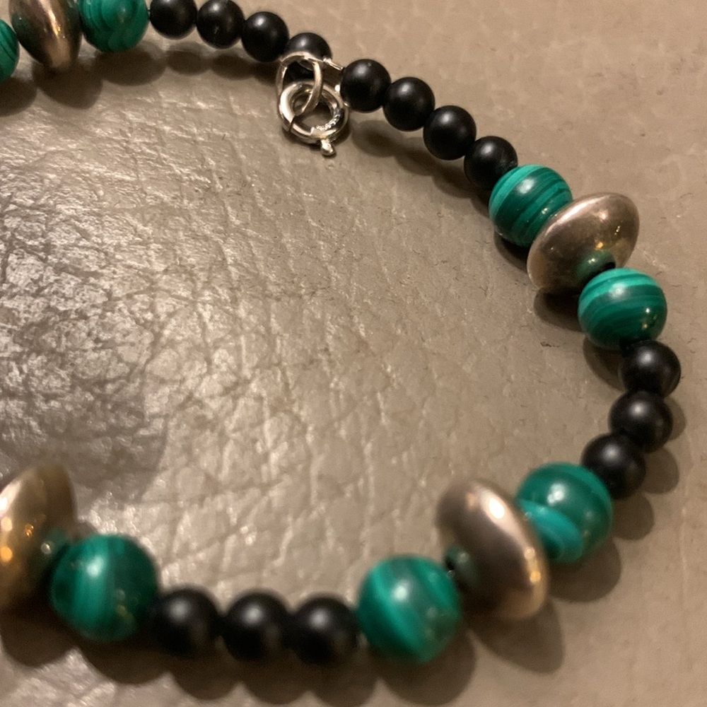 925 STERLING SILVER,MALACHITE and ONYX BEADS BRACELET